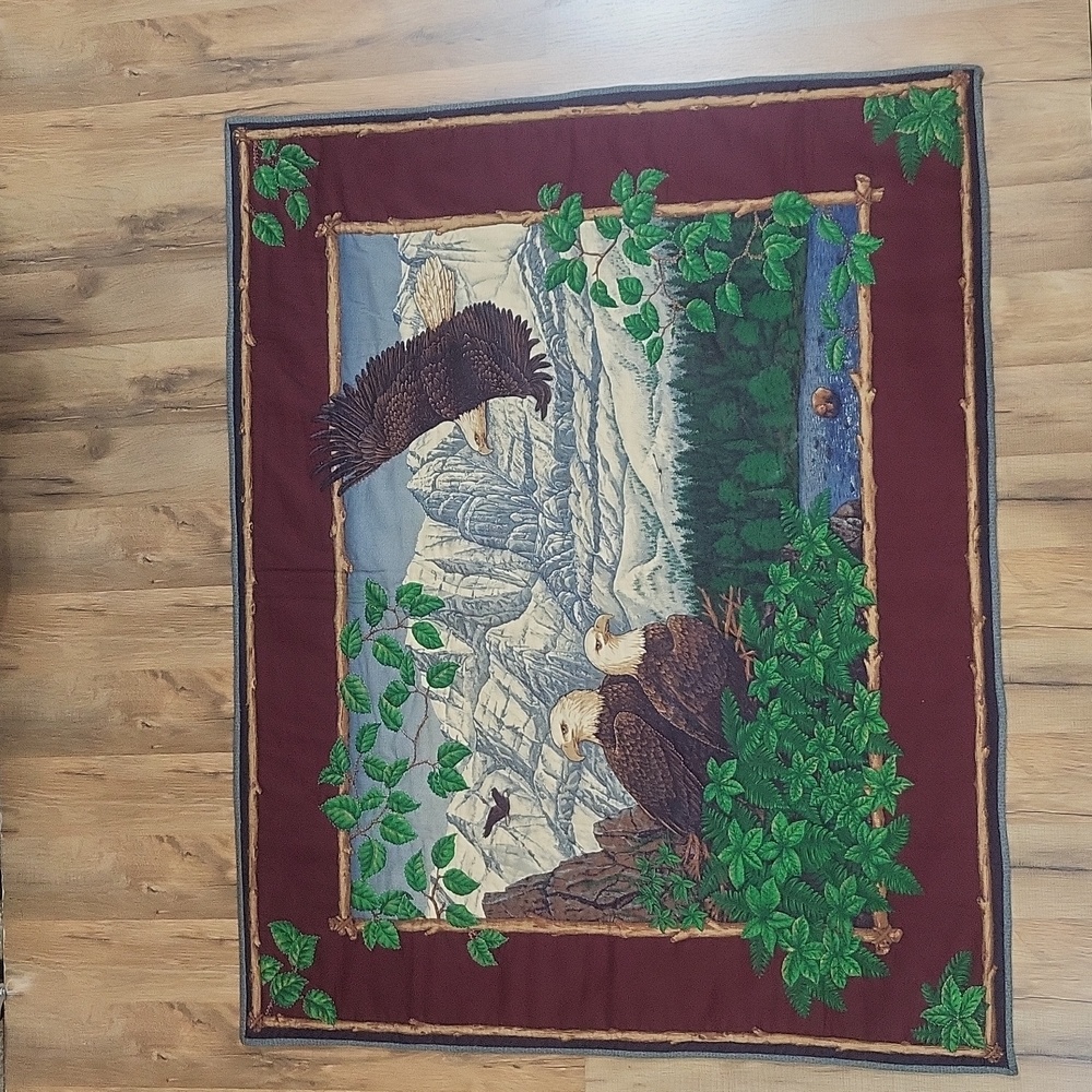 HAND-QUILTED Screened Eagle Mountain Scene with Hanging Rod Sleeve